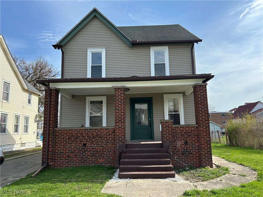 1840 E 30th St, Lorain, OH 44055 - photo 1