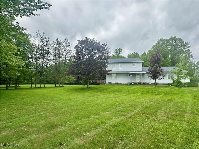 3799 Larchmont Ave NE, Bazetta, OH 44483 - view of grassy yard