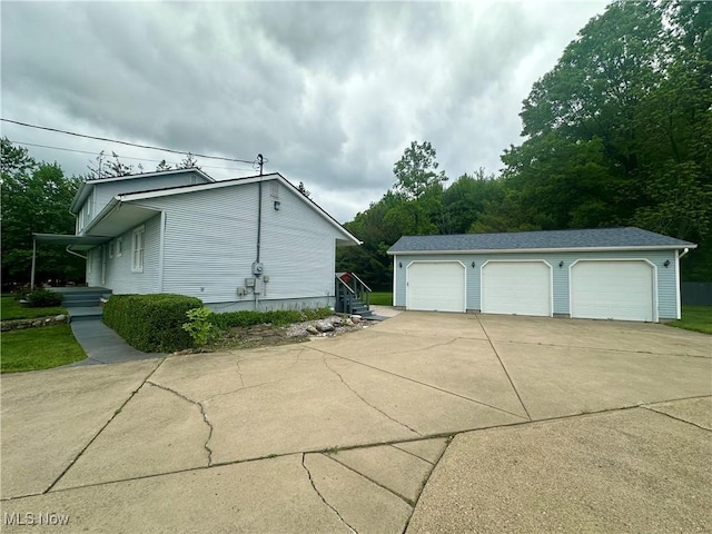 3799 Larchmont Ave NE, Bazetta, OH 44483 - view of detached garage