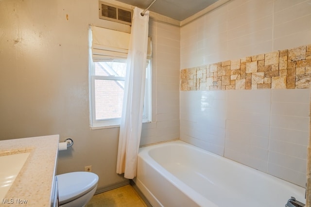 3867 E 177th St, Cleveland, OH 44128 - bathroom with shower / bathtub combination with curtain, visible vents, toilet, vanity, and baseboards