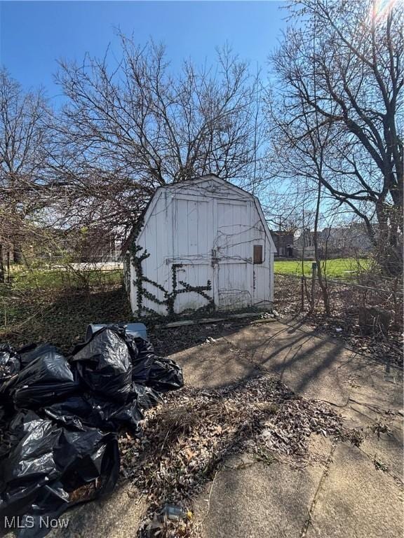 1220 Ansel Rd, Cleveland, OH 44108 - photo 4