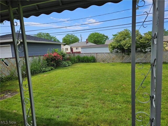 15809 Dunbury Dr, Maple Heights, OH 44137 - photo 13