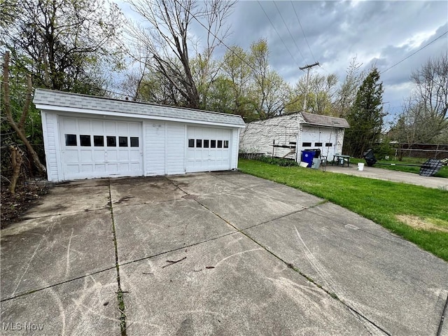 3478 E 150th St, Cleveland, OH 44120 - view of detached garage