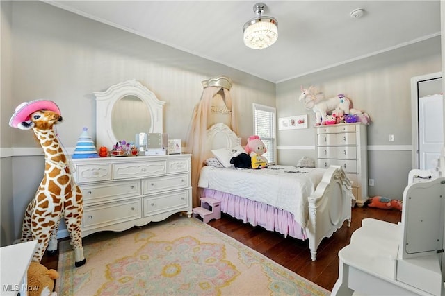 3270 S Canfield Niles Rd, Canfield, OH 44406 - bedroom featuring wood finished floors and ornamental molding