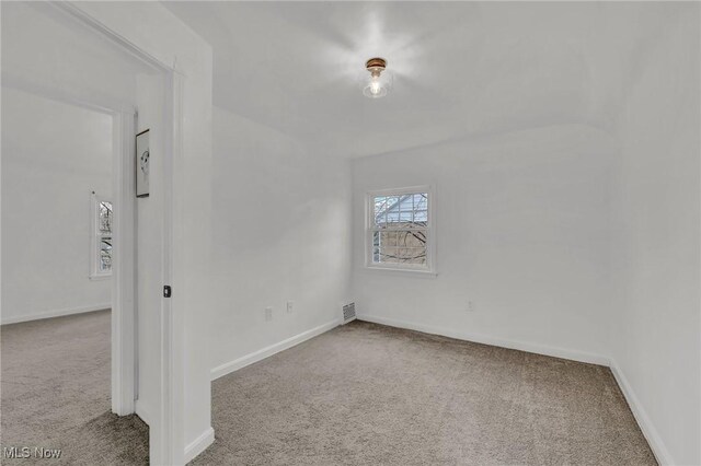 349 E Park Ave, Barberton, OH 44203 - photo 20