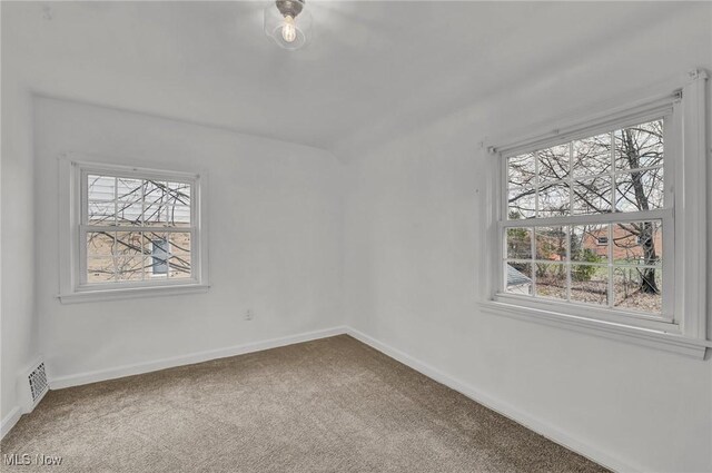349 E Park Ave, Barberton, OH 44203 - photo 23