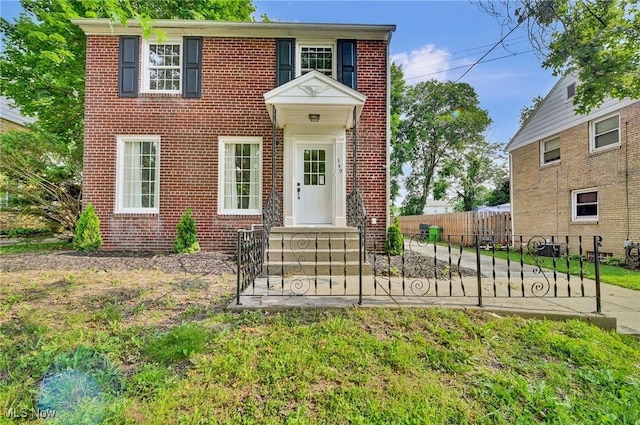 349 E Park Ave, Barberton, OH 44203 - photo 1