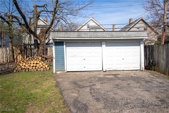 884 Nela View Rd, Cleveland Heights, OH 44112 - photo 32