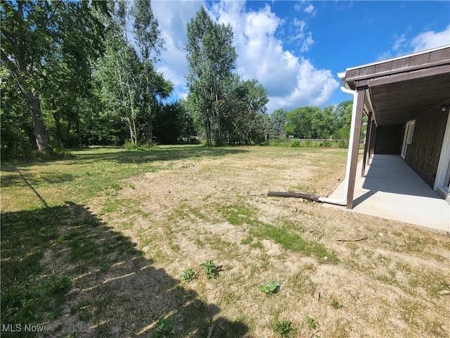 1490 Evergreen Dr, Streetsboro, OH 44241 - view of yard featuring a patio