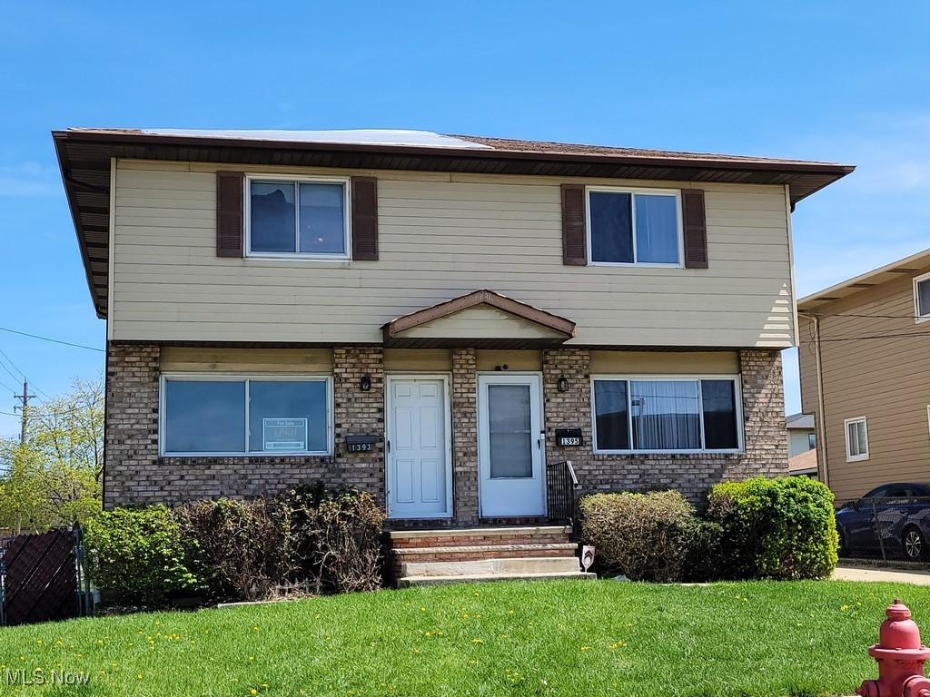 1393 E 262nd St, Euclid, OH 44132 - photo 1