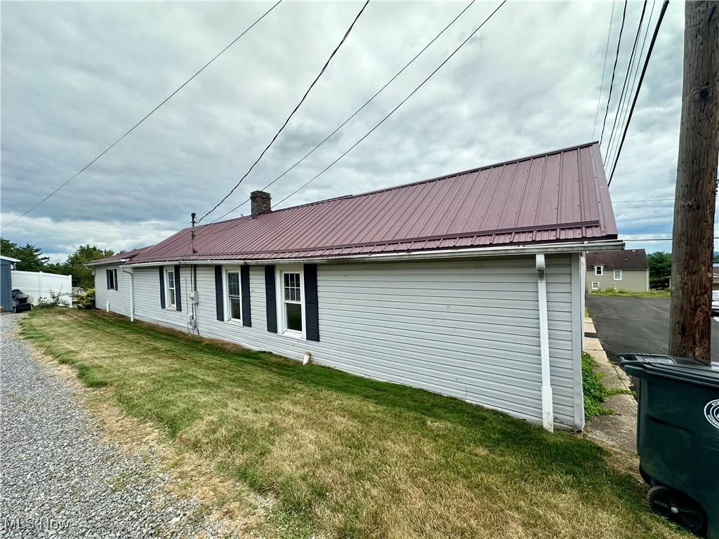 2426 Cleveland Ave, Steubenville, OH 43952 - photo 3