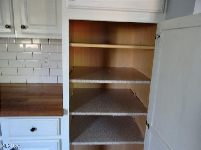 22742 US Route 30, Minerva, OH 44657 - view of pantry