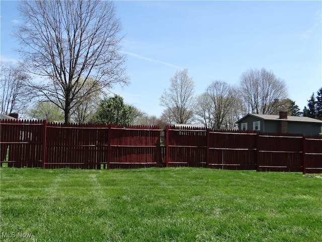22742 US Route 30, Minerva, OH 44657 - view of yard featuring fence