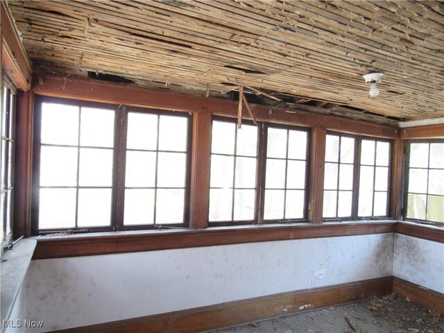 325 Hillwood Dr, Akron, OH 44320 - unfurnished sunroom with plenty of natural light