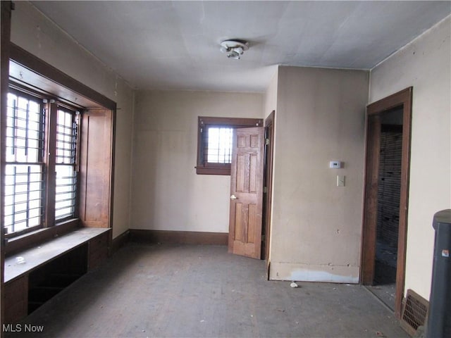 325 Hillwood Dr, Akron, OH 44320 - view of spare room
