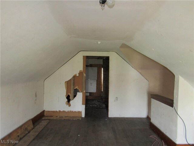 325 Hillwood Dr, Akron, OH 44320 - bonus room featuring vaulted ceiling and wood finished floors