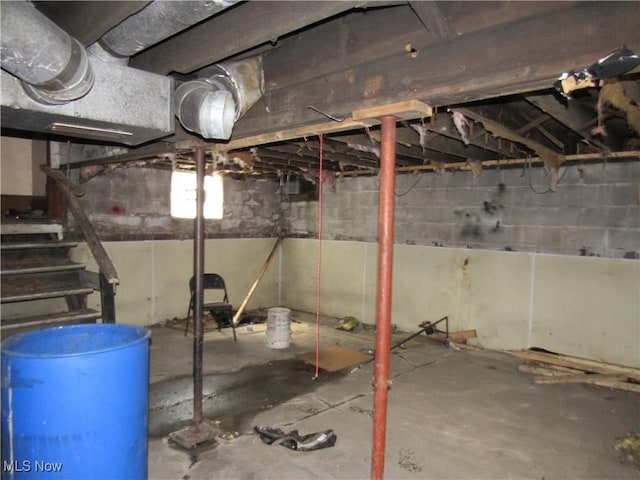 325 Hillwood Dr, Akron, OH 44320 - below grade area featuring stairway