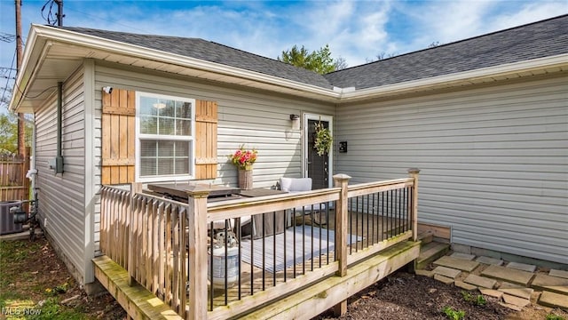 deck with cooling unit