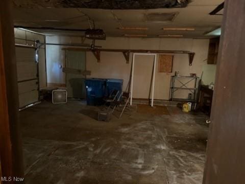 944 Bey Rd, Akron, OH 44312 - basement featuring a garage