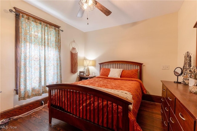 353 W N Ave, East Palestine, OH 44413 - bedroom featuring wood finished floors, baseboards, and ceiling fan