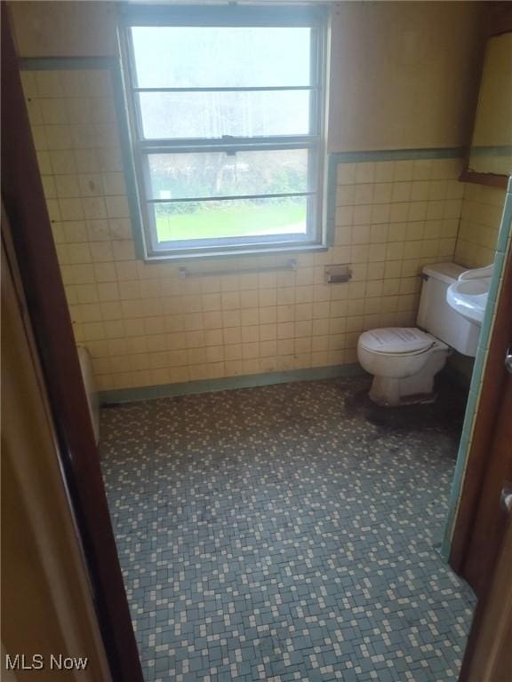 1001 Labelle St, Brilliant, OH 43913 - photo 9