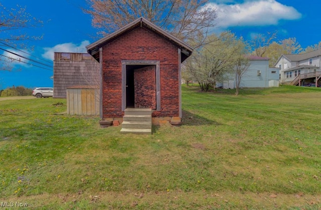 view of outbuilding