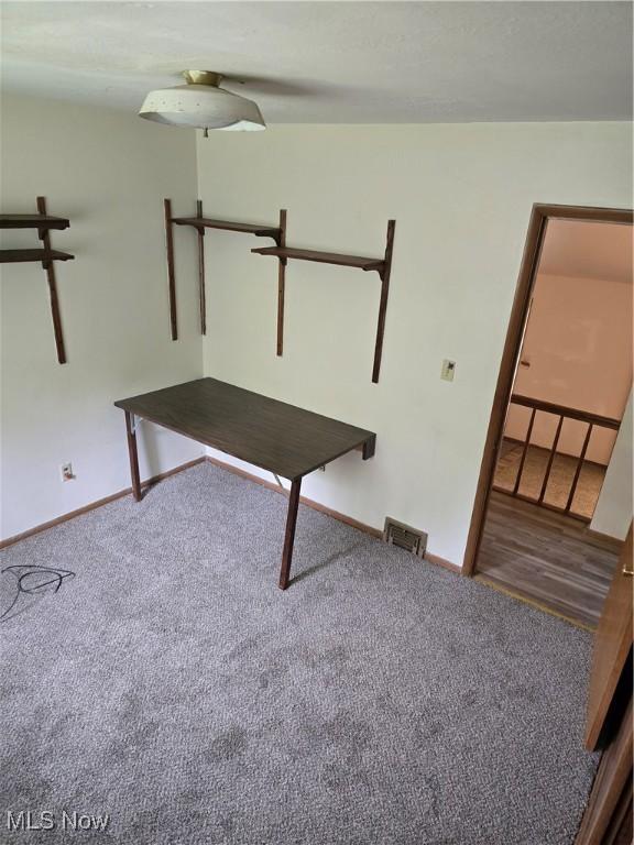 3742 Concord Dr, Beachwood, OH 44122 - unfurnished room with carpet flooring and baseboards