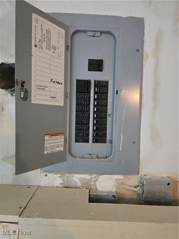 3742 Concord Dr, Beachwood, OH 44122 - utilities featuring electric panel