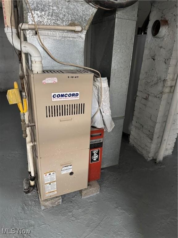 view of utility room