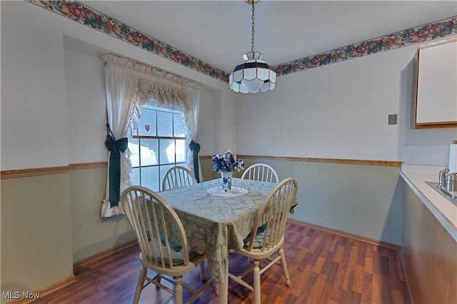 810 Southwestern Run Unit 19, Poland, OH 44514 - dining room featuring dark wood finished floors and baseboards