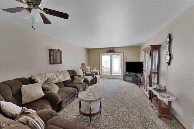 810 Southwestern Run Unit 19, Poland, OH 44514 - living area featuring a ceiling fan and carpet floors