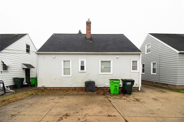 13107 Carpenter Rd, Garfield Heights, OH 44125 - photo 3