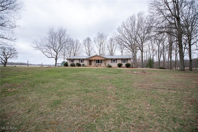 view of front of house with a front yard