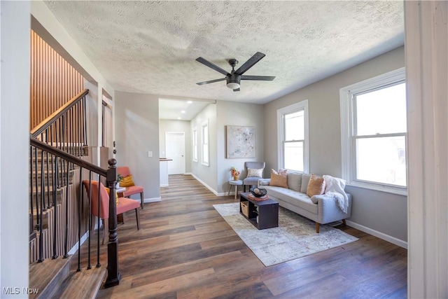 2334 W 38th St, Cleveland, OH 44113 - photo 3