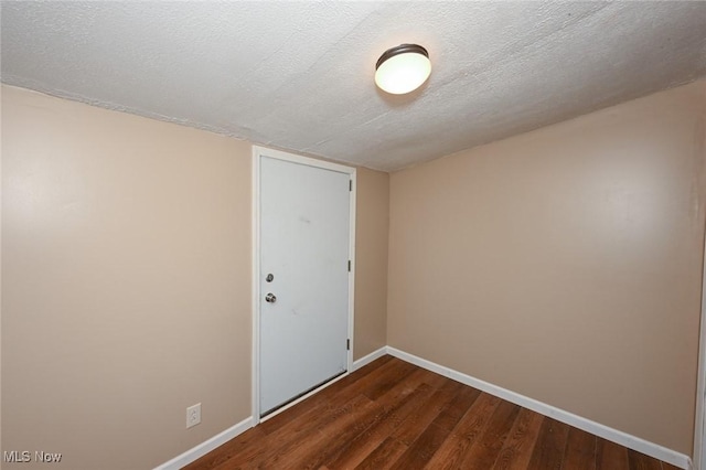 3626 Hazelbrook St SW, Massillon, OH 44646 - photo 13