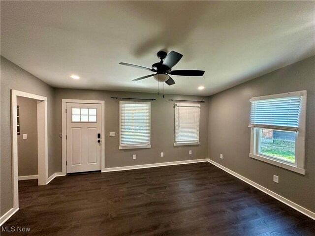 7003 Claybourne Ave, Boardman, OH 44512 - foyer featuring baseboards, recessed lighting, ceiling fan, and dark wood-type flooring