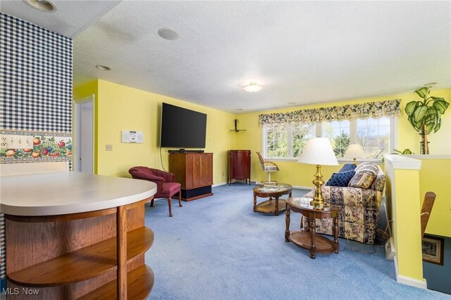 265 Putnam Ln, Weirton, WV 26062 - view of carpeted living room