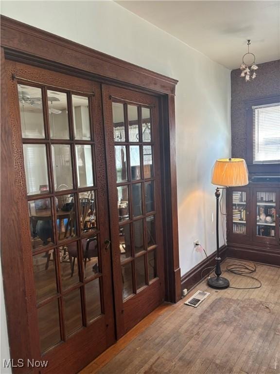 1161 Brown St, Akron, OH 44301 - photo 5