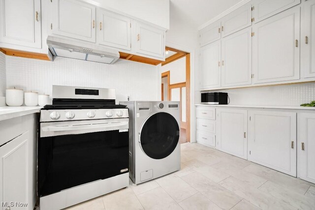 1357 E Blvd Unit 2, Cleveland, OH 44106 - laundry room featuring washer / dryer and laundry area