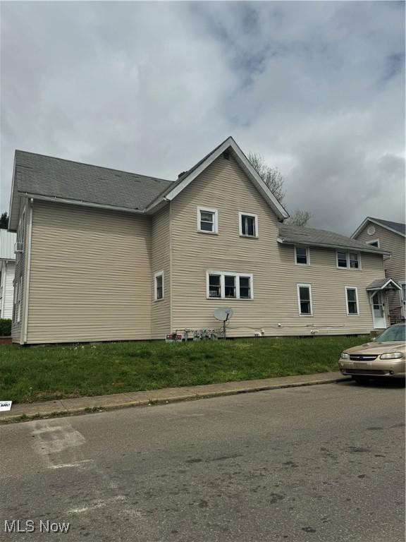 236 S 7th St, Coshocton, OH 43812 - view of side of property