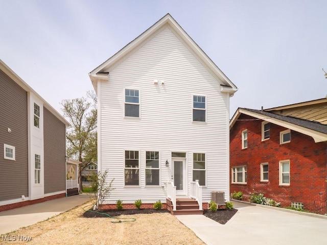 3516 Hildana Rd, Shaker Heights, OH 44120 - traditional home with cooling unit