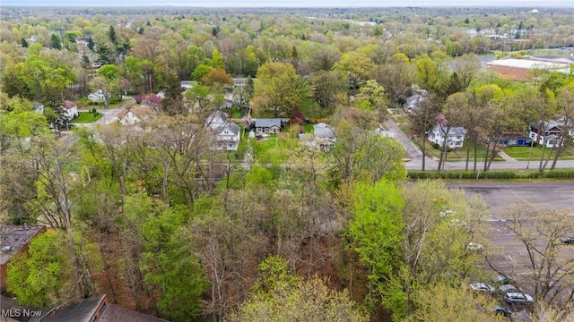 142 Gillett St, Painesville, OH 44077 - aerial view with a residential view and a wooded view