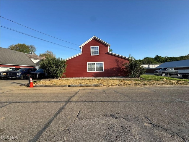 view of property exterior