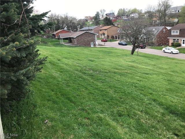 Wanda St, Weirton, WV 26062