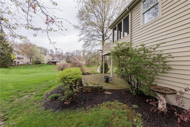 117 Royal Oak Dr, Aurora, OH 44202 - view of yard