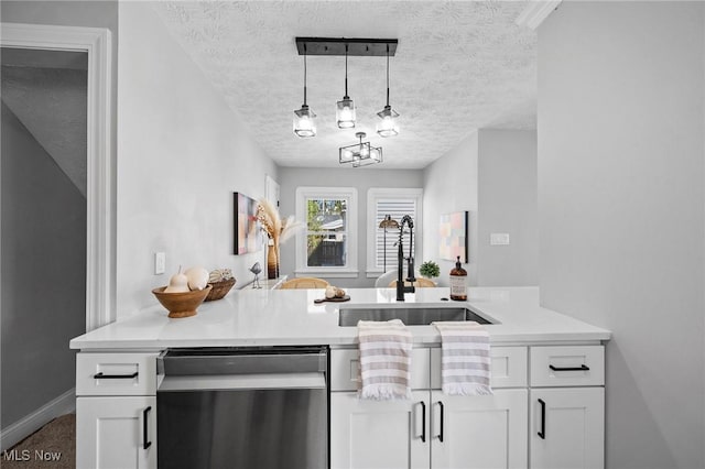 4394 W 139th St, Cleveland, OH 44135 - bar featuring a sink, baseboards, stainless steel dishwasher, and a textured ceiling