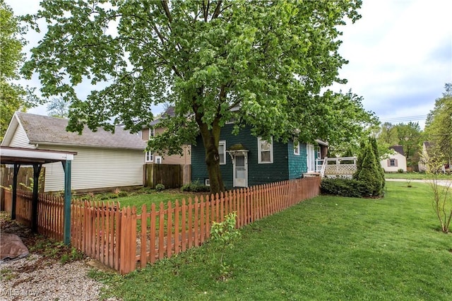 view of yard with fence