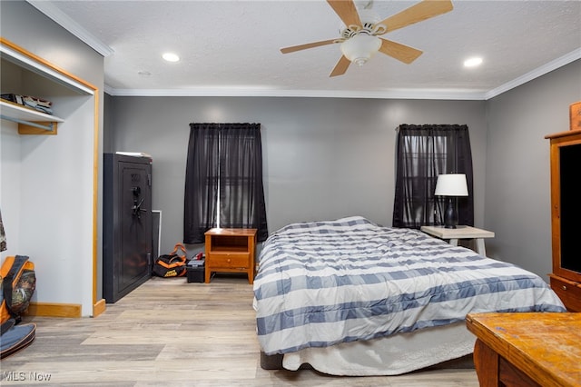 326 N Lyman St, Wadsworth, OH 44281 - bedroom with ornamental molding, recessed lighting, baseboards, and light wood-style floors