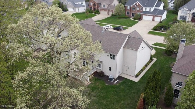 bird's eye view with a residential view