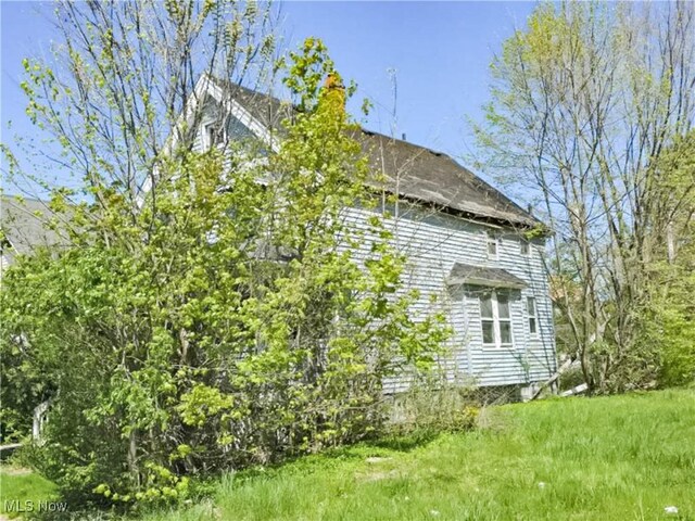 3557 E 114th St, Cleveland, OH 44105 - photo 3